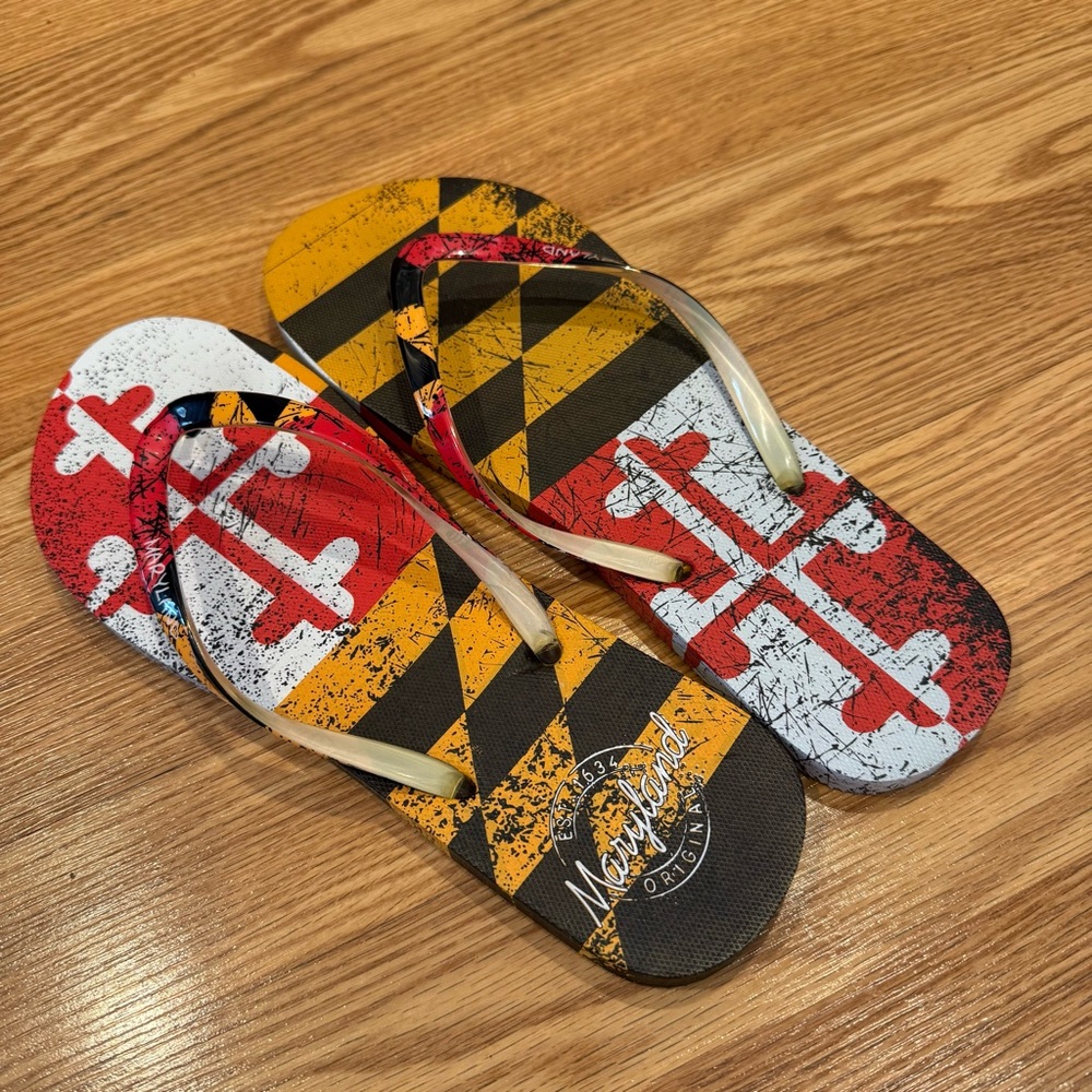 Maryland Original Flag Flip Flop Beach Sandals Red Yellow Black White Large 9-10